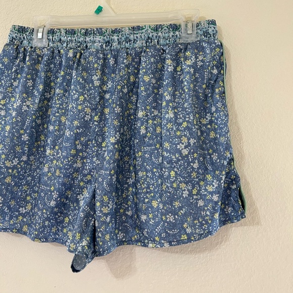Intimately Free People Pillow Talk Satin Pajama Floral Blue Women's Shorts Sz L - Picture 4 of 7